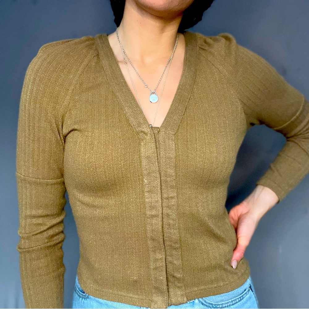 NWOT Anthropologie Button Up Blouse